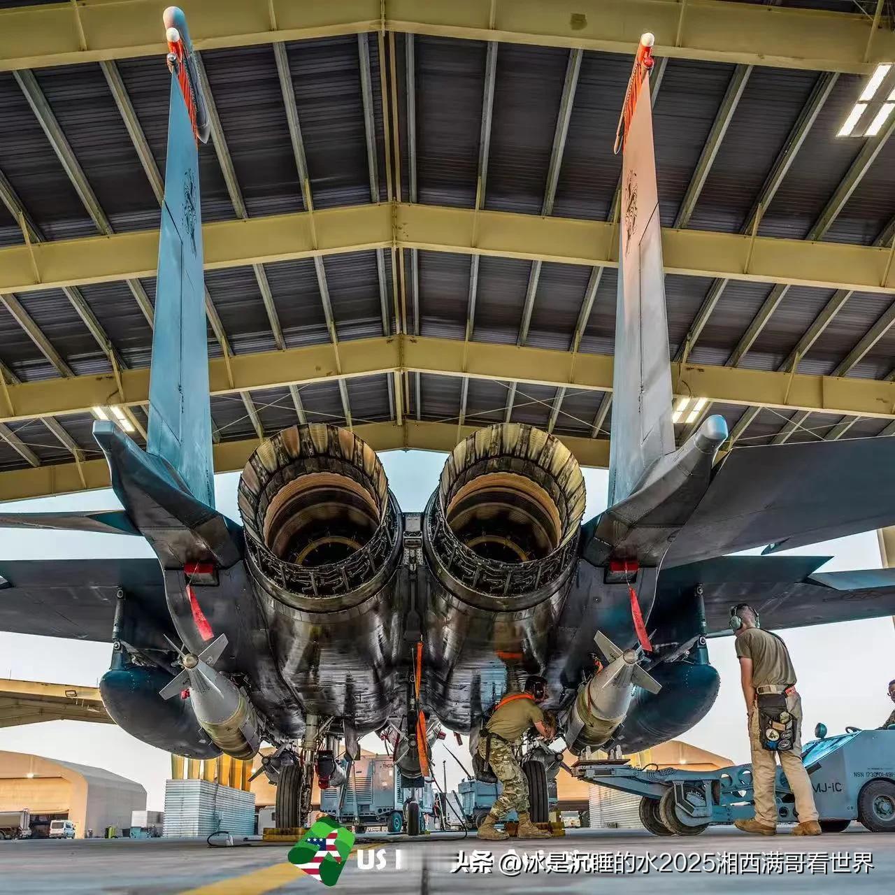 美国空军F-15E“打击鹰”最年轻的都有30多年的服役时间。老款的F-15A/B