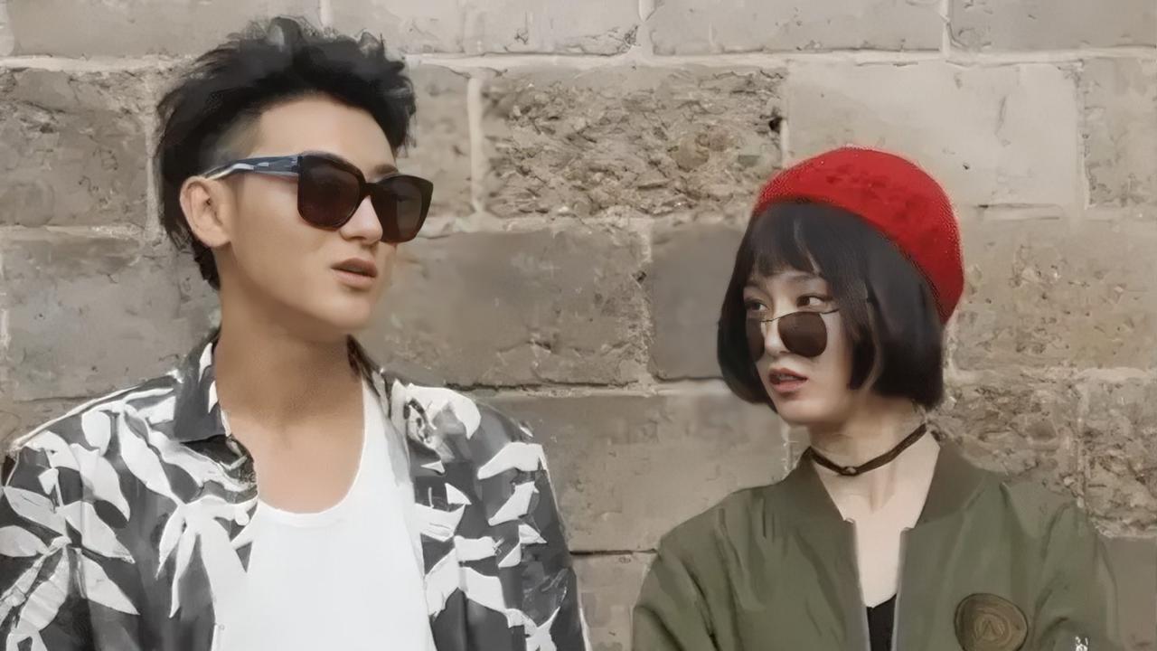 近日，黄子韬因一张嘴唇发紫的照片引发了网友们的广泛关注和猜测。有人担忧他的身体状