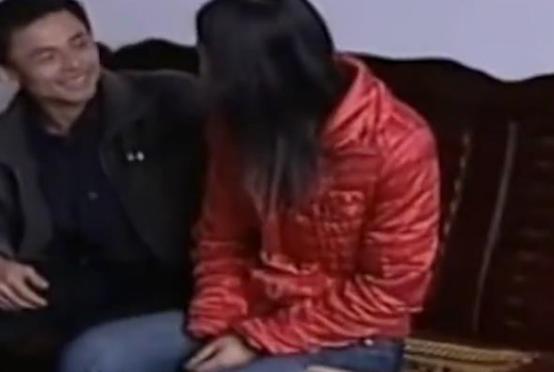 湖南一女子天生聋哑22年，嫁给一个疼她的丈夫，一日丈夫说：“我出去打会儿牌。”妻