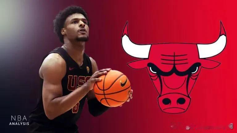 据NBA分析网报道，公牛今夏主要任务除了尽可能的留住德罗赞、怀特和威廉姆斯外更重