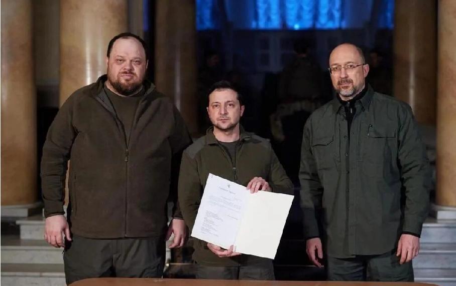 在美国和乌克兰就俄乌停火举行的谈判中，把乌克兰于2027年前正式加入欧盟明确写入