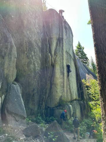 王一博探索新境2的探索幕后王一博晒探索幕后 王一博在《探索新境2》中的每一次幕后