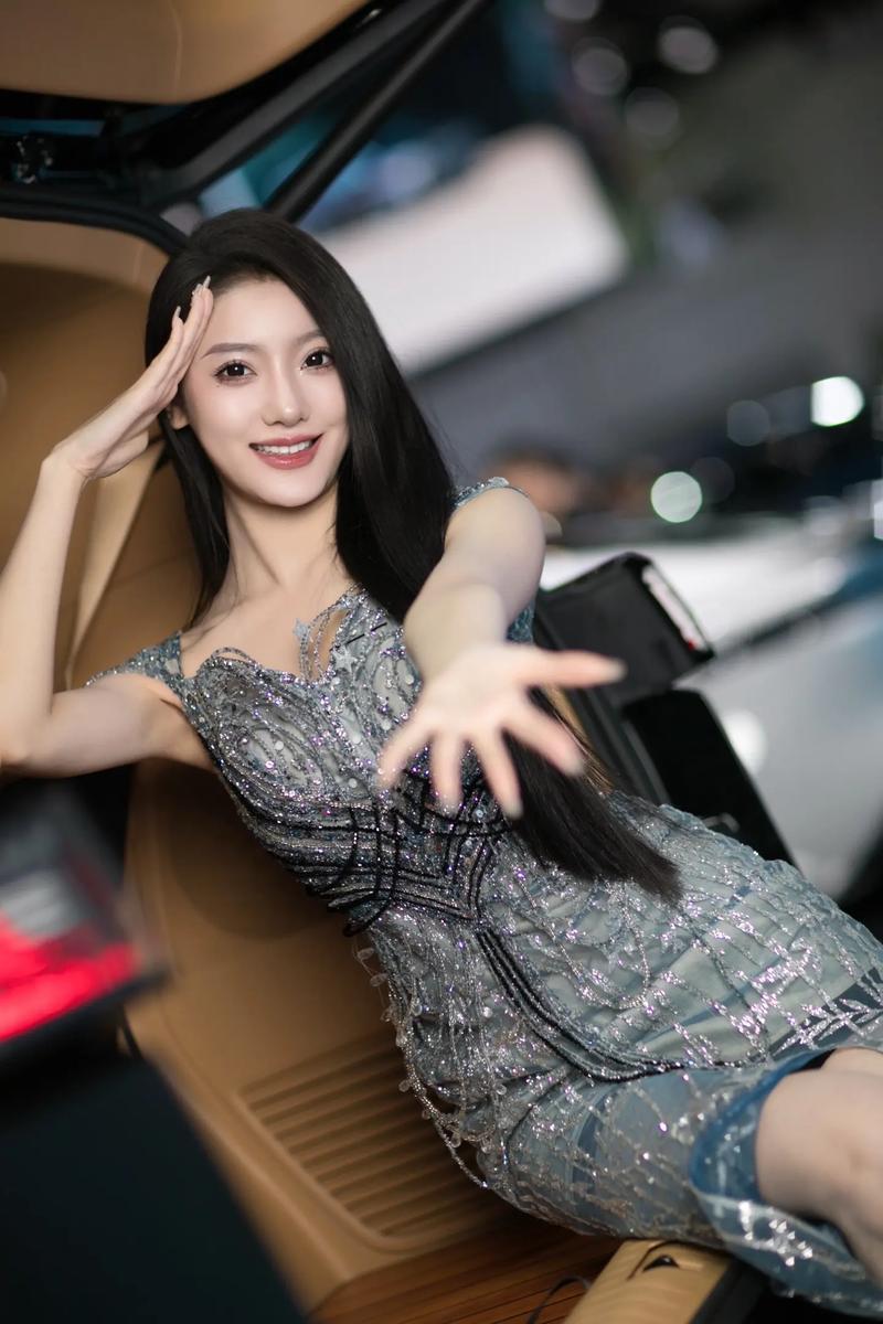 我要好好赚钱，将来娶这样的