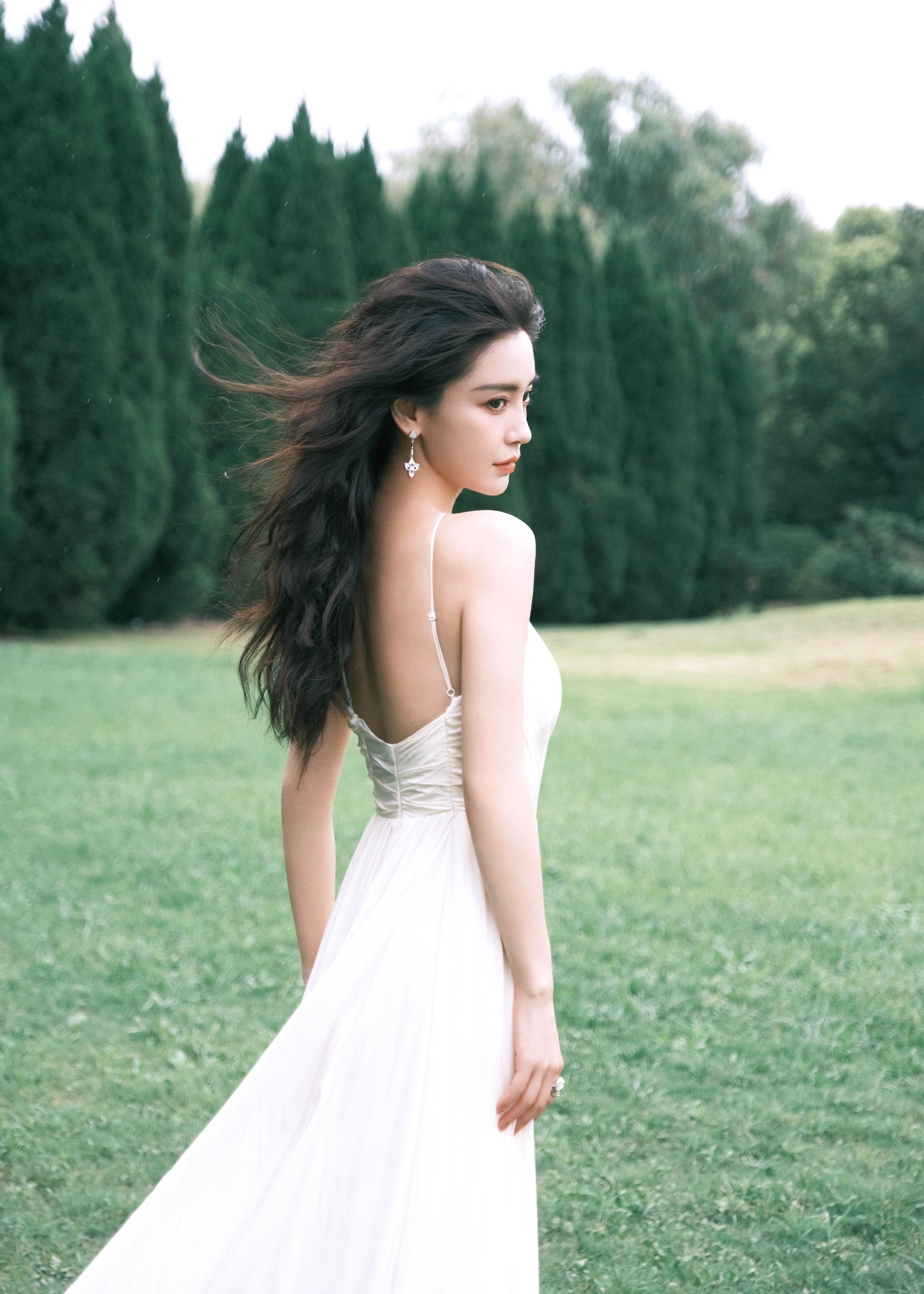 angelababy 杨颖 早上好呀，将将们！清新色系绿色小颖，你值得拥有！