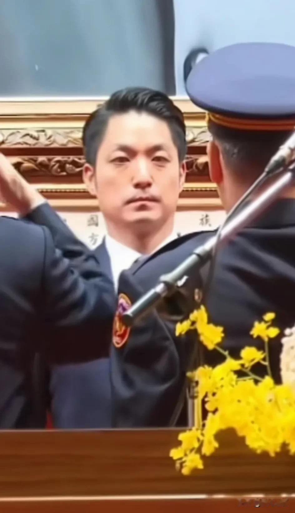 全国这么多的市长，蒋市长是知名度最高的市长，举止谦和，儒雅智慧，祝福你在祖国统一