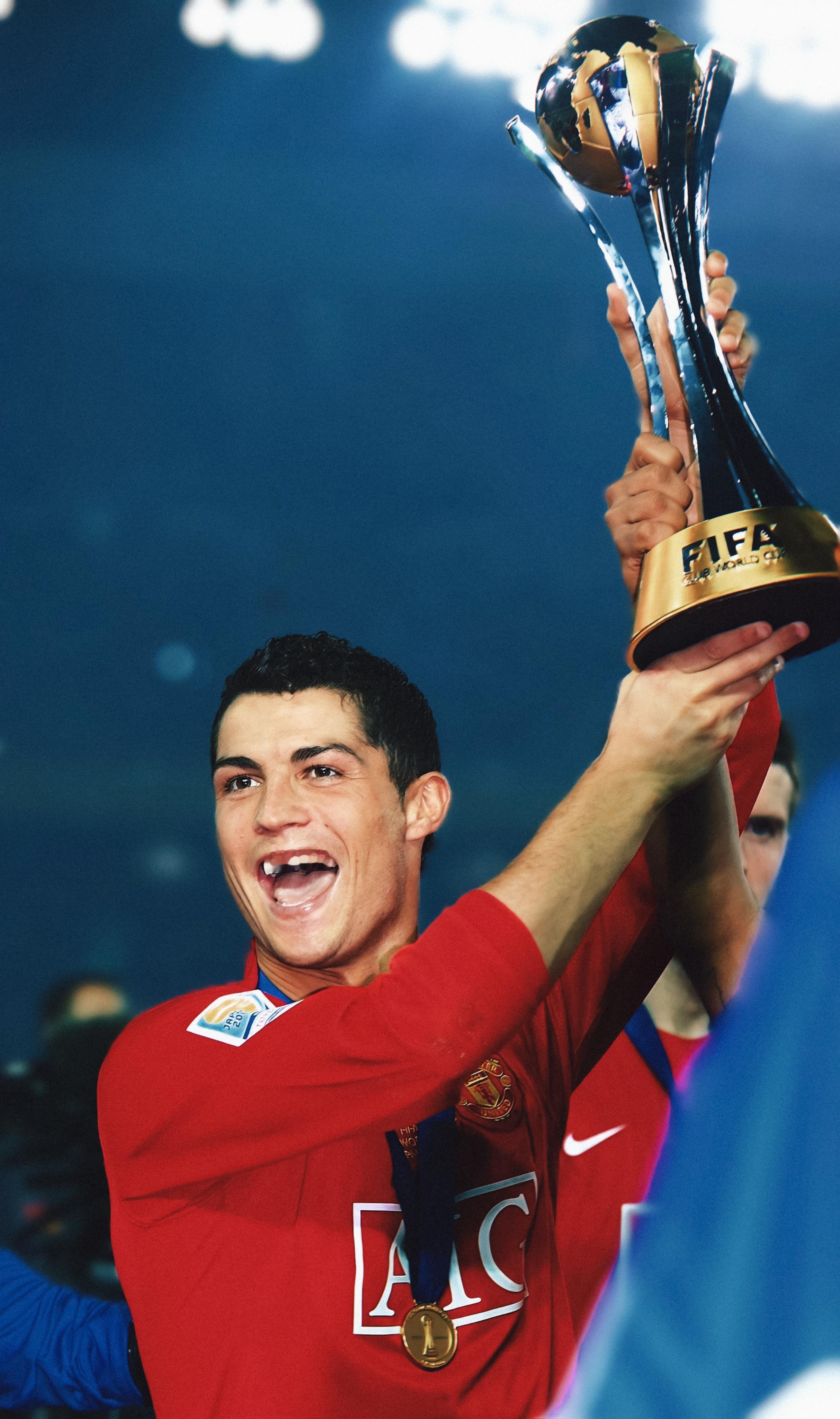 没见过的C罗照片  📸 Ronnie首次世俱杯夺冠𝓒𝓻𝓲𝓼𝓽𝓲𝓪