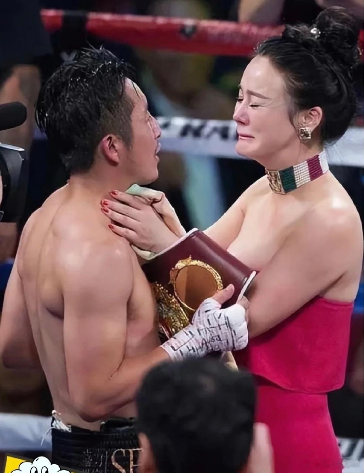 冉莹颖：拳王邹市明和老婆的商业版图上了热搜！ 