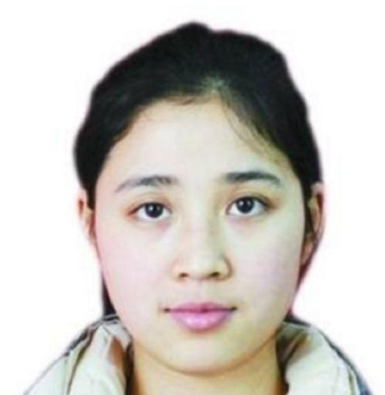 1990年，重庆36岁光棍捡到了一个女婴，不舍吃不舍喝将女孩养大，谁知，养女成年