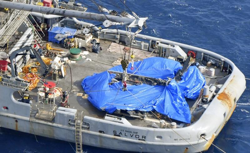 广东一男子故意伸腿去绊服务员，致面汤洒顾客身上，面馆老板发声：曾多次滋扰其他顾客