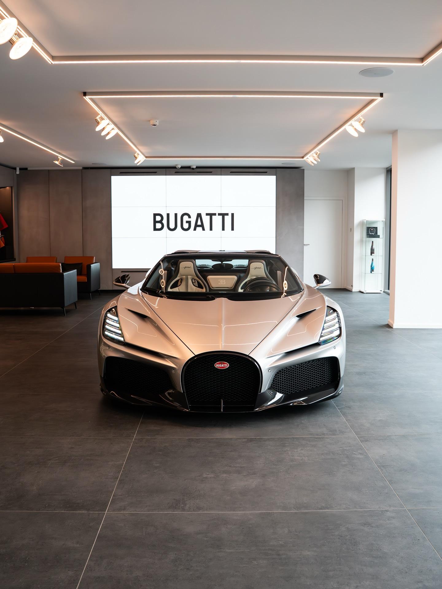 德国首台Bugatti Mistral在汉堡交付