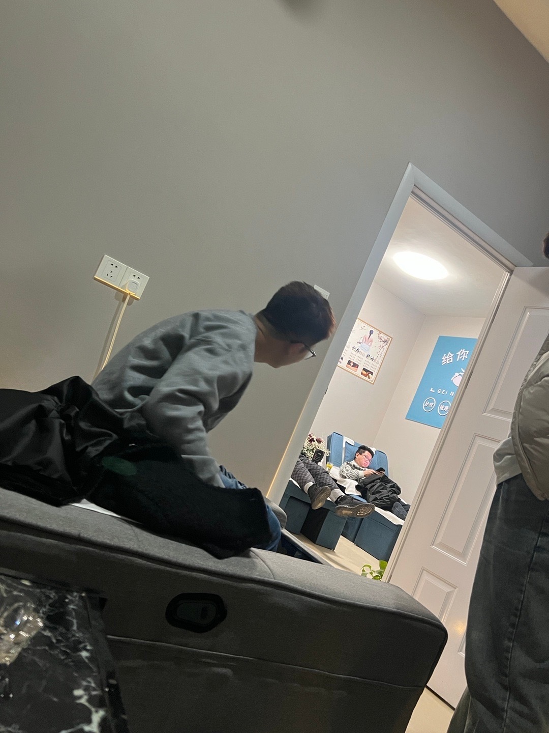按摩还是得去正规地，还得是年纪大一点的阿姨，太舒服了！情人节收到了姐妹的小红包耶
