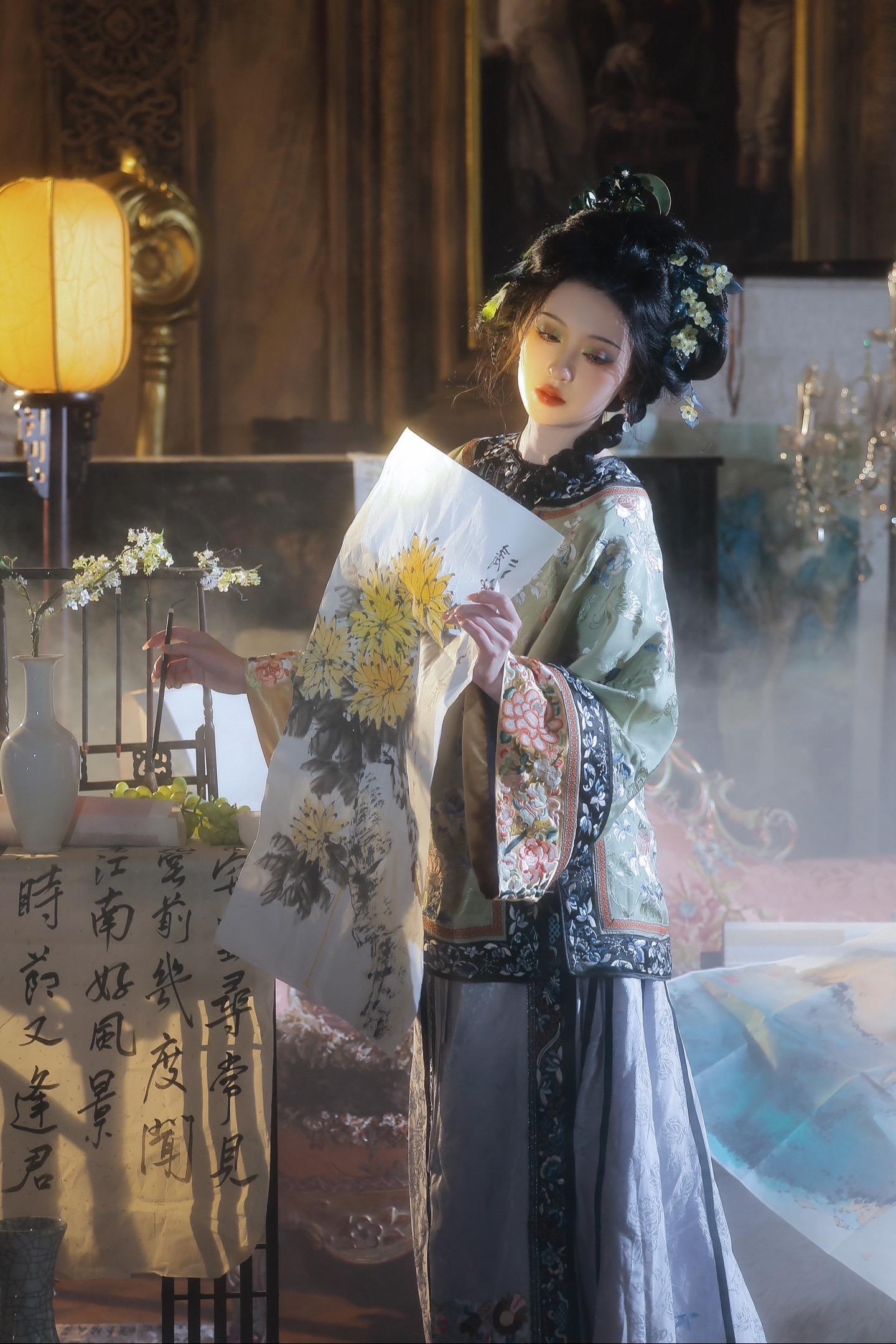 我点高香敬神明。去年修的啦，一直没发 摄/后：我