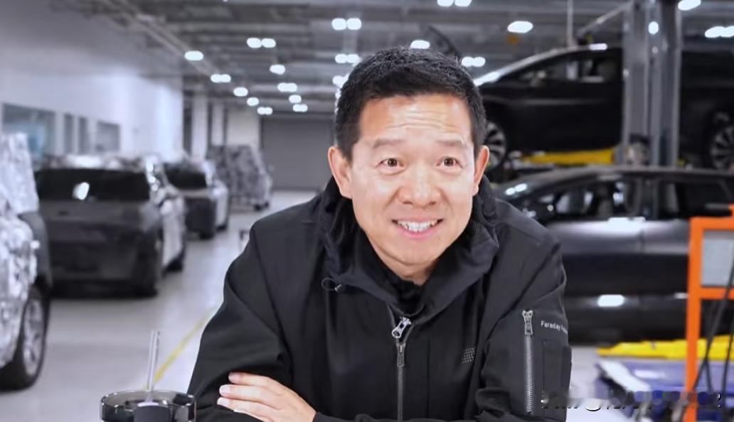 元旦前夕，贾跃亭发文：万里归心向北京
12月31日，元旦前夕，贾跃亭发文：
很多