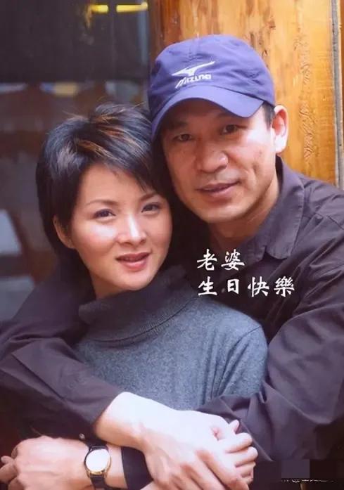 原来他俩是真夫妻，女的叫谢兰，饰李香秀一角一炮而红，男的看着好眼熟，演技也不错，