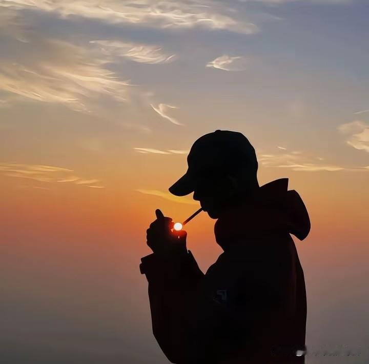 真正的好男人，
身上都有这五种“干净”，
你有吗？

第一，衣着干净。
不是要多