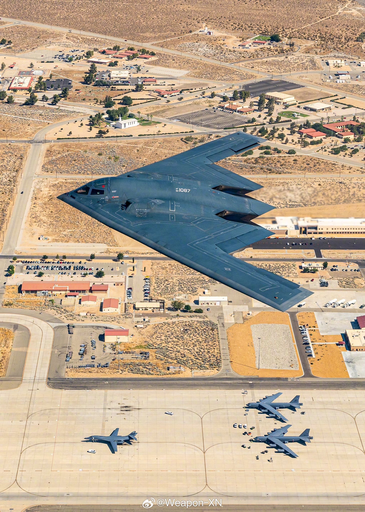 #兵器影像[超话]# 2024 年 7 月 17 日，即 B-2 首飞 （图2）