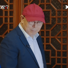 吴镇宇一笑生死难料 吴镇宇一笑我心脏就一紧，不管艺员演得好不好他都先笑，笑完还不