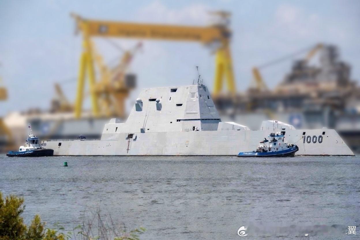 根据美国海军学会新闻网的最新报道，“朱姆沃尔特”号导弹驱逐舰（DDG-1000）