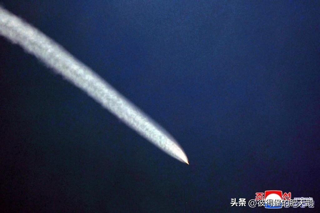 快讯！朝鲜成功试射高超音速滑翔弹头的战术弹道导弹系统。

据朝中社10月23日报
