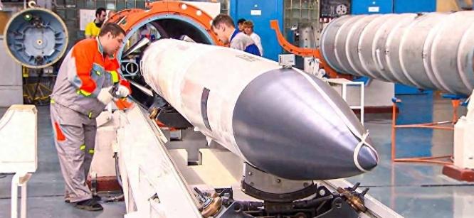 16条导弹加工线加速“生产”，80000人加班加点，西方担心的事情发生！

俄乌