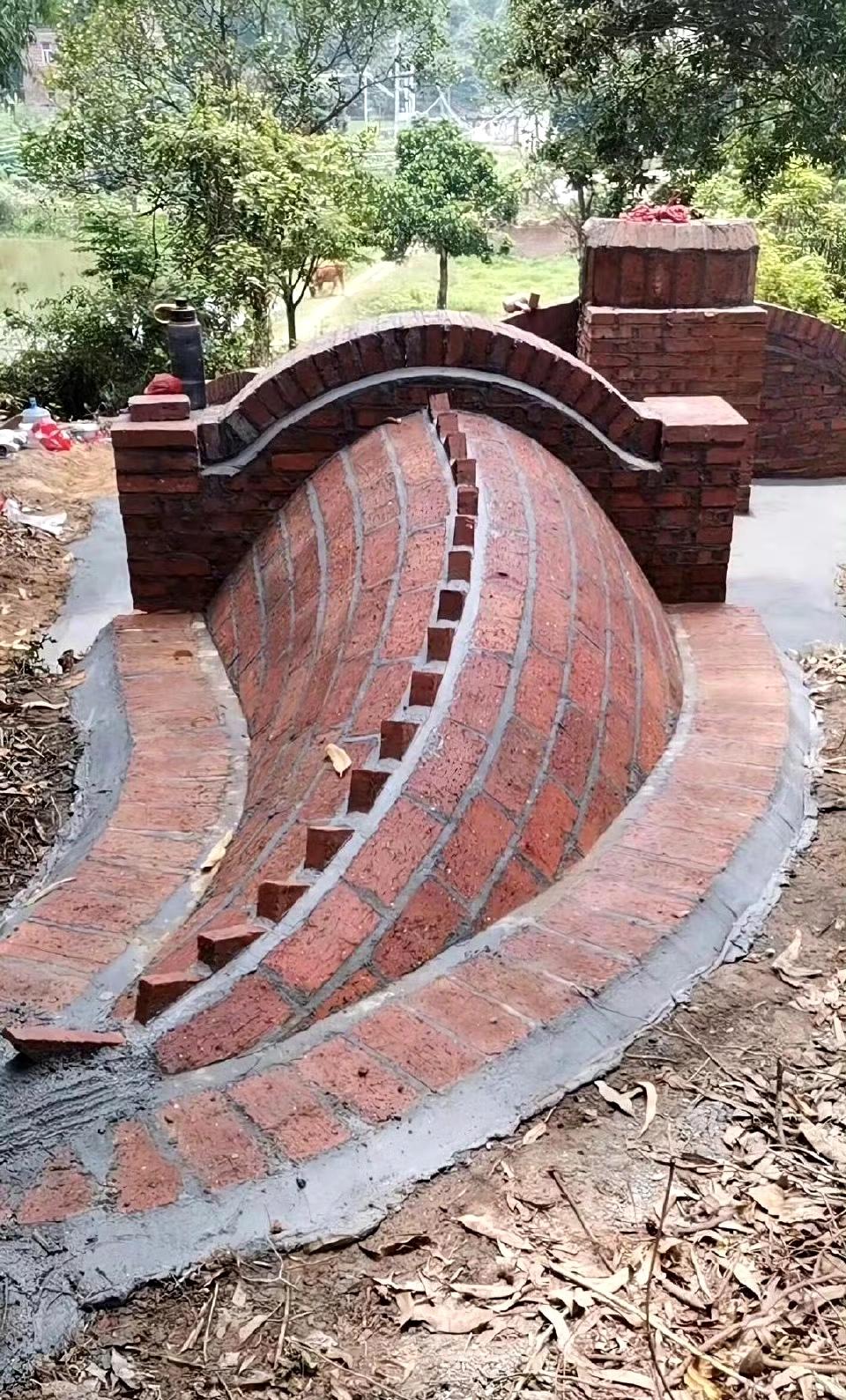 这种墓有什么说法吗？ ​​​