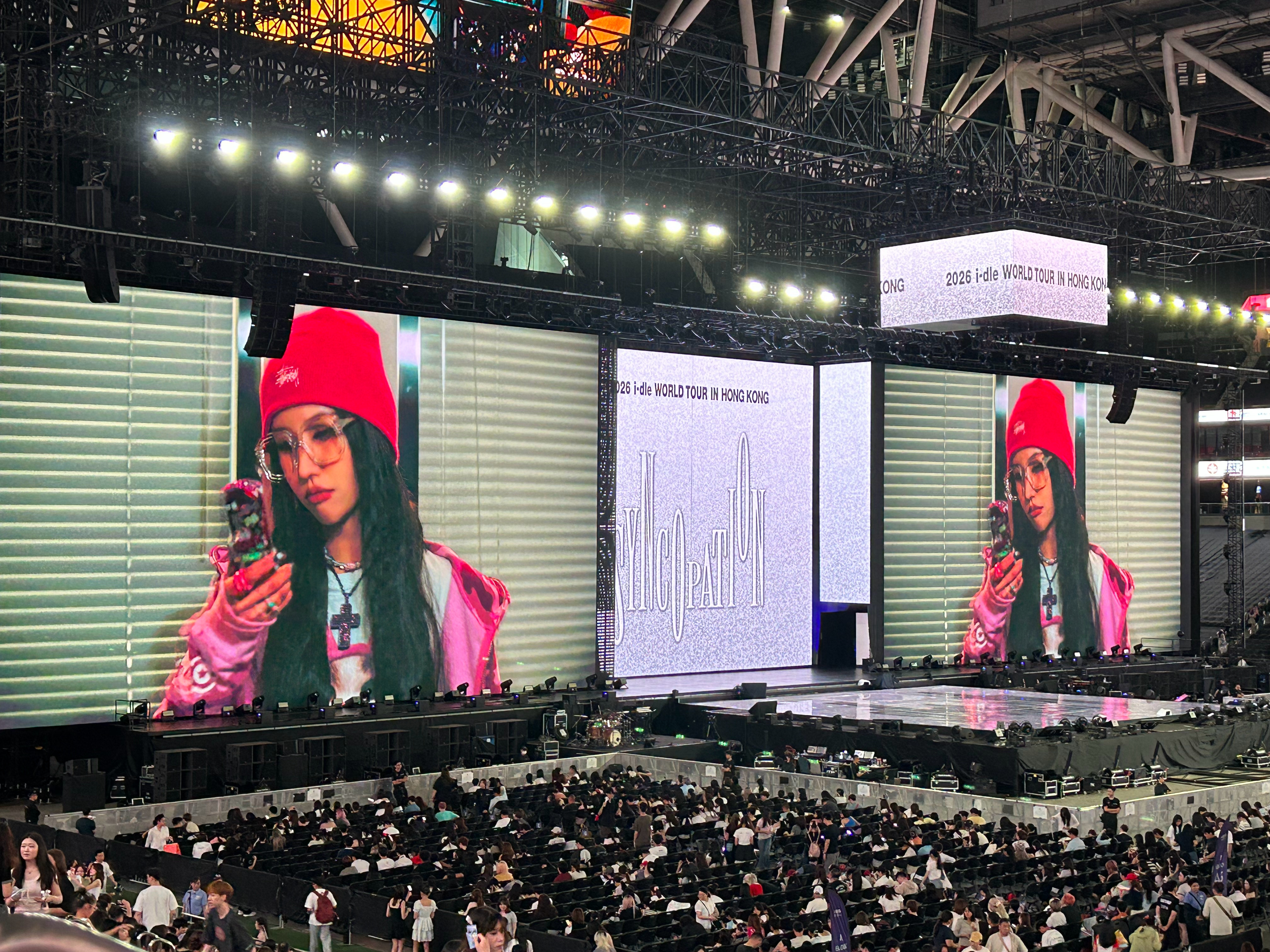 idle组合  进来啦，好开心好激动💗💗idle香港演唱会