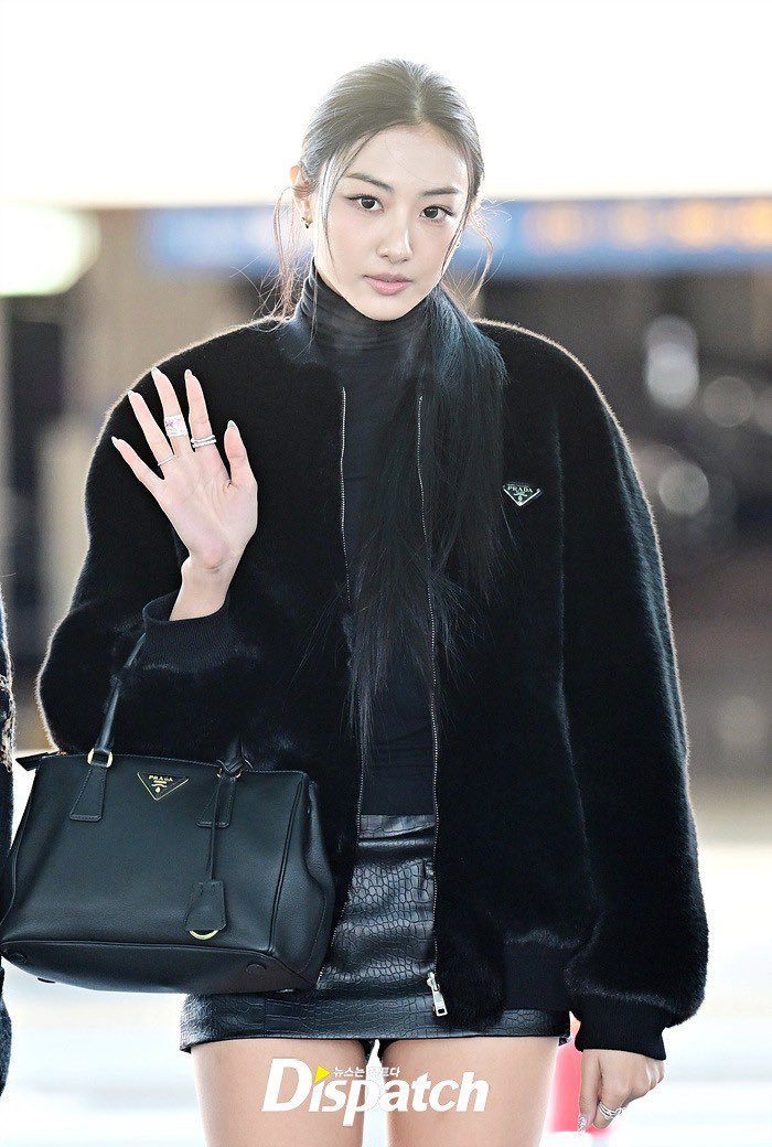 把Prada穿富贵了 