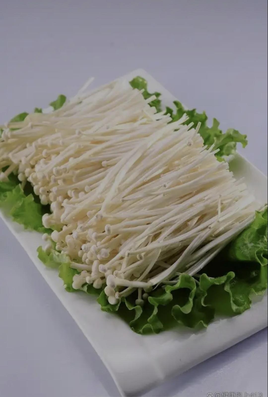 为什么会吃金针菇拉金针菇？并且既然如此，吃金针菇又能吸收什么营养呢？

有一点生