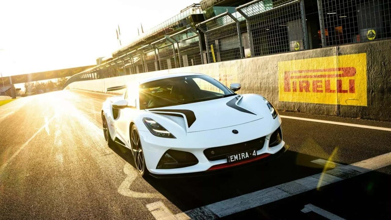 莲花跑车Emira的终极进化版已于近日亮相，这款由路特斯澳大利亚经销商Simpl