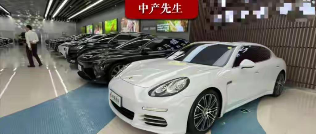 玛莎拉蒂Ghibli，新车落地88万，现在二手挂24.8万没人要。
奔驰GL45