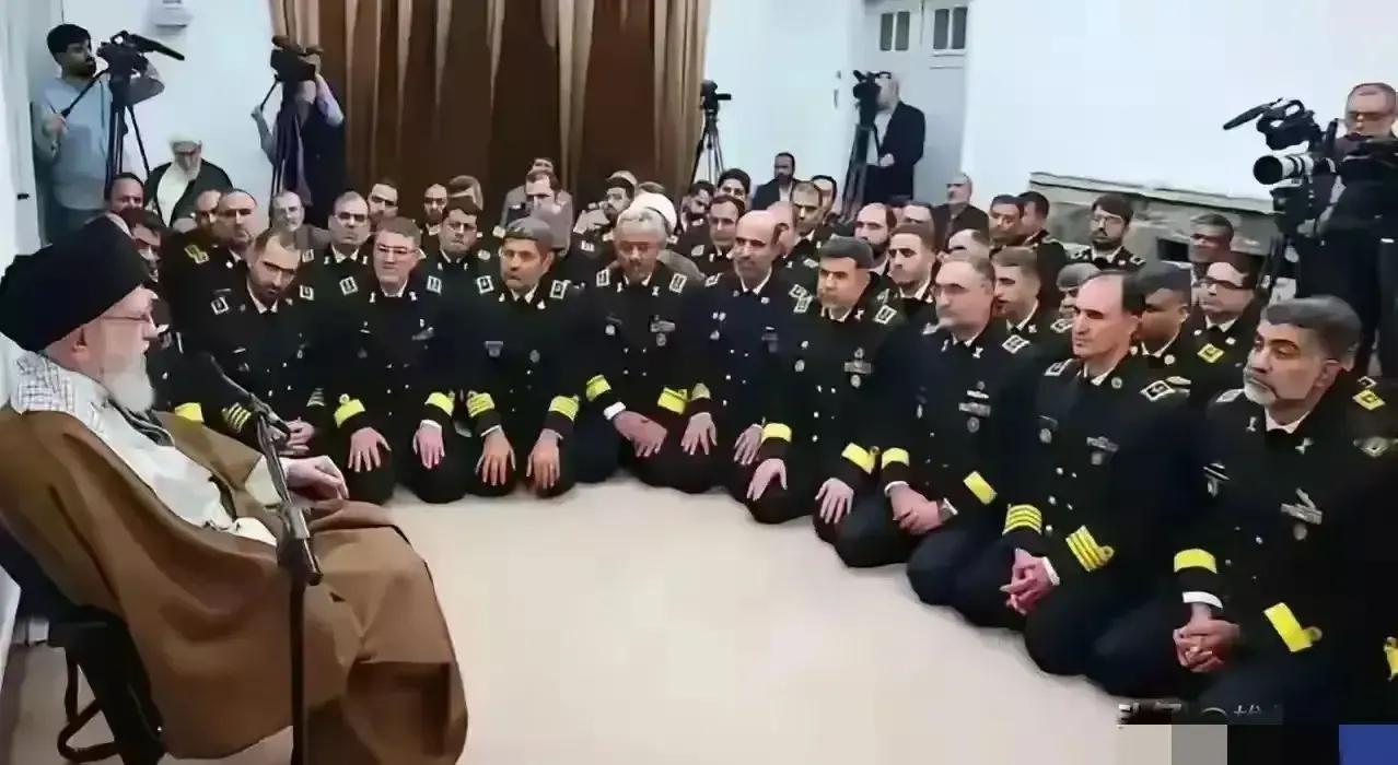 特朗普前几天还在说，他将在两周内作出是否攻击伊朗的决定，今天美国就已经宣布向伊朗