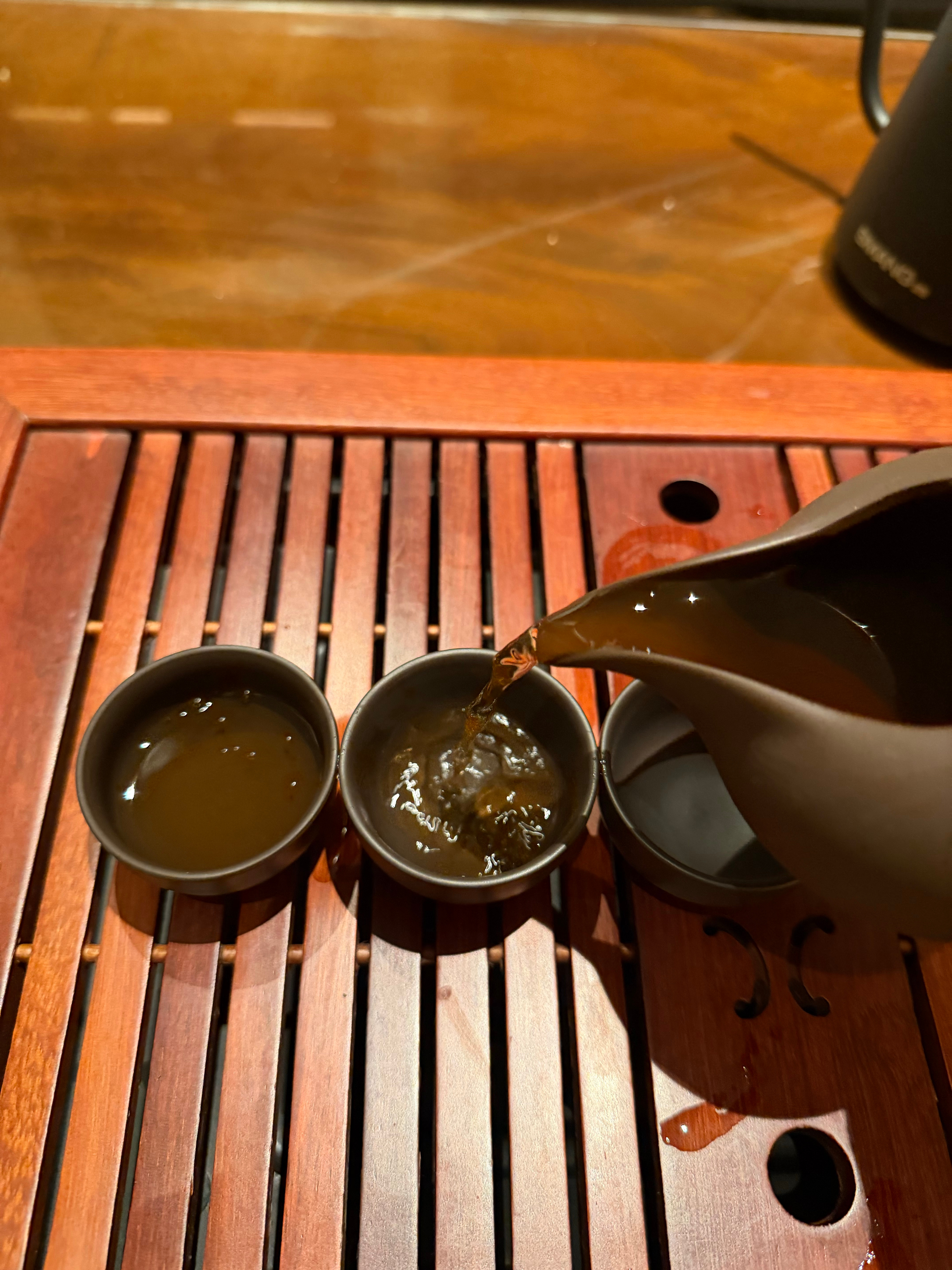 日啖荔枝三百颗，不辞长作岭南人。原产地仙进奉一颗入魂!本想着出门走走，一看外面体