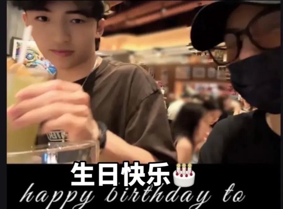 谢霆锋又一次缺席，大儿子Lucas过19岁生日！只有张柏芝和两个弟弟跟他一起过生