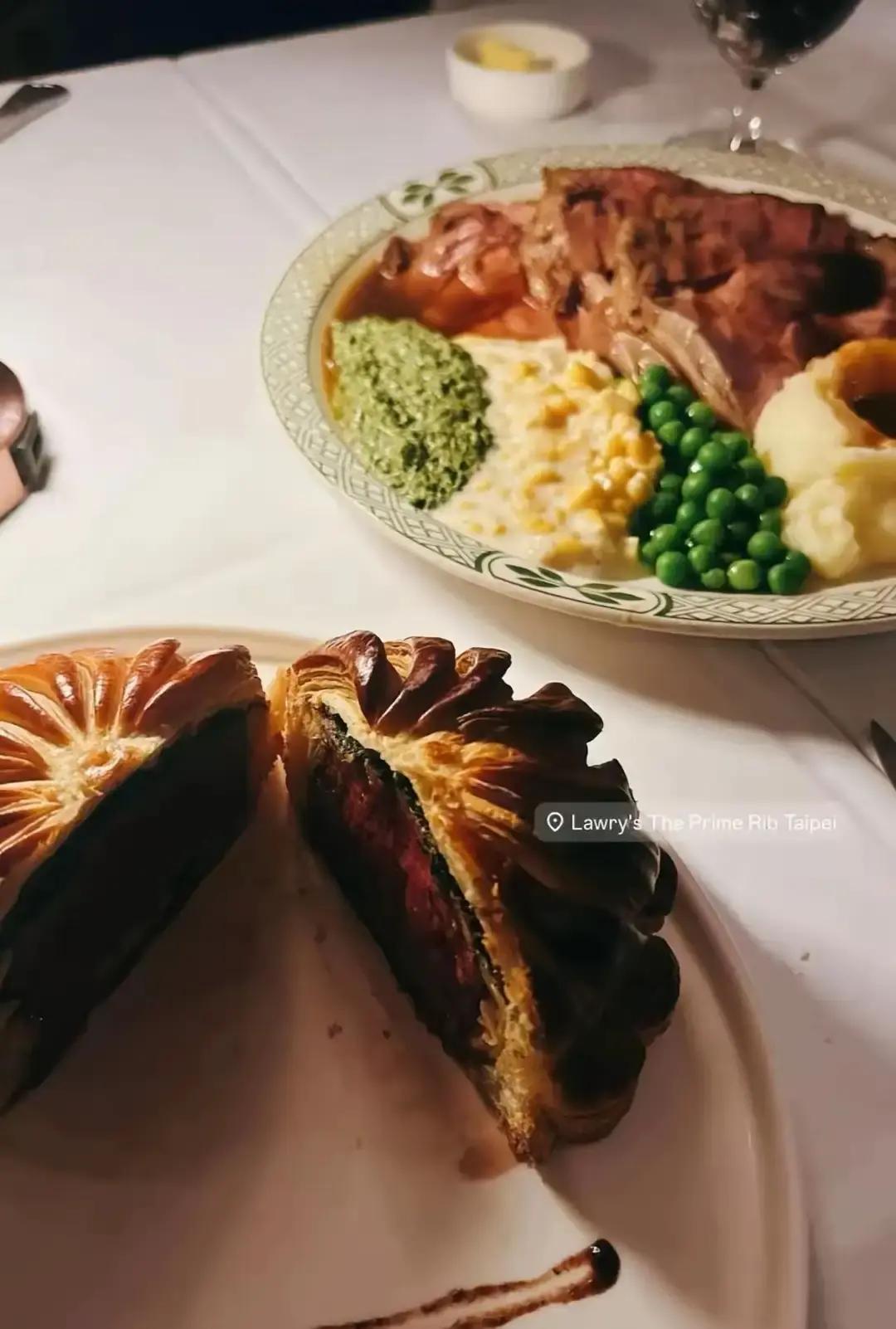 给前妻家一箱箱地送，给现任妻子一件件地买。汪小菲的礼物，终于从“补给站”模式，切