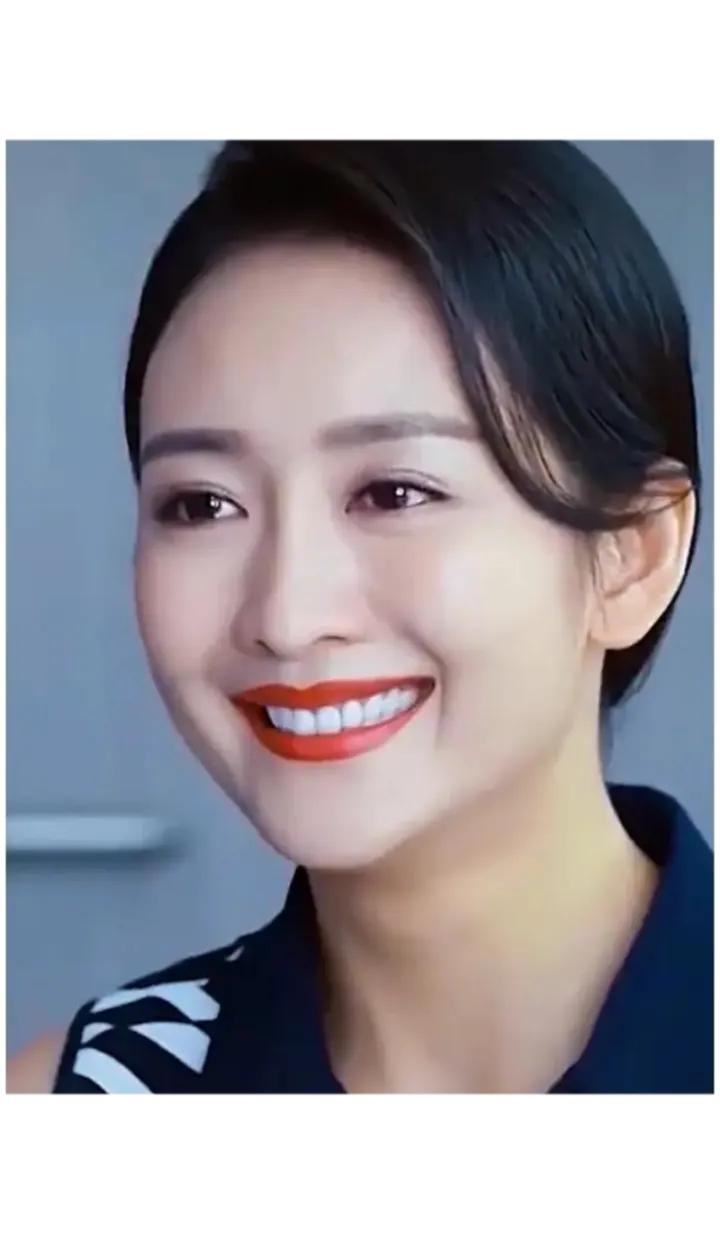 王鸥兼顾事业与家庭，母爱温暖人心

在娱乐圈的繁华背后，王鸥展现出了她作为母亲的