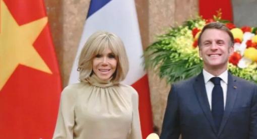 法国总统带合同访华，欧美产业内斗加剧，下一个跟风国家是谁？
马克龙这回访华带了不