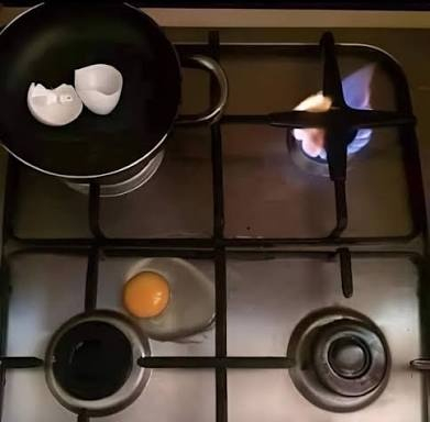 🔻安切洛蒂：“恩德里克，给我煎个鸡蛋。”🔻恩德里克：巴西vs挪威哈兰德梅开二