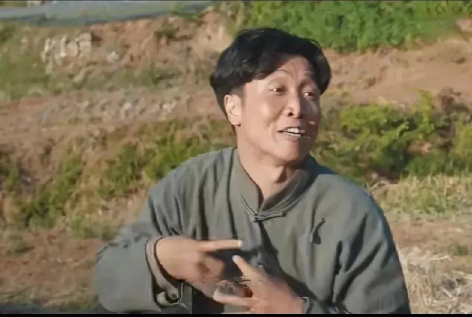 追剧《生万物》 昨晚的剧情太有意思了！郭龟腰、宁可金，一个是江湖上的混子，一个是
