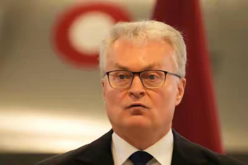 立陶宛挑事藏深层矛盾！政坛内斗+价值观拧巴，彻底栽了
 
立陶宛总统一边喊修关系