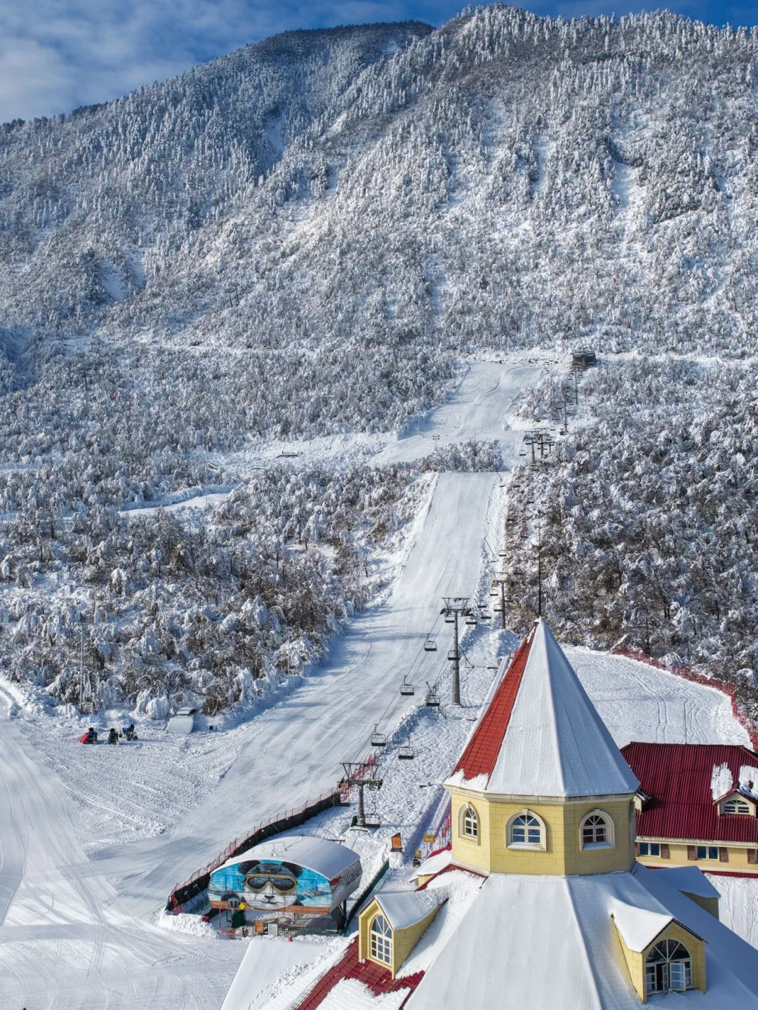 成都冬日滑雪必冲！1.5h直达西岭雪山全攻略
