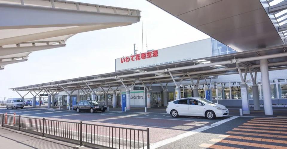 【日本岩手县花卷机场有熊闯入，致航班暂停起降】
据日本岩手县花卷机场事务所及当地