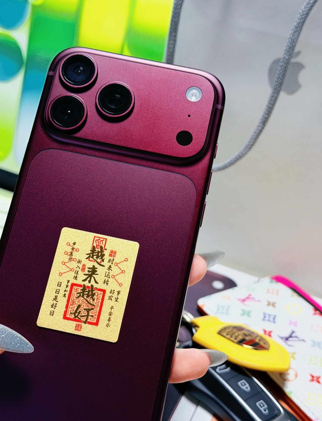 每年都是首发🍎
iPhone18promax
🍊去年17的颜色饱和度比较高 
