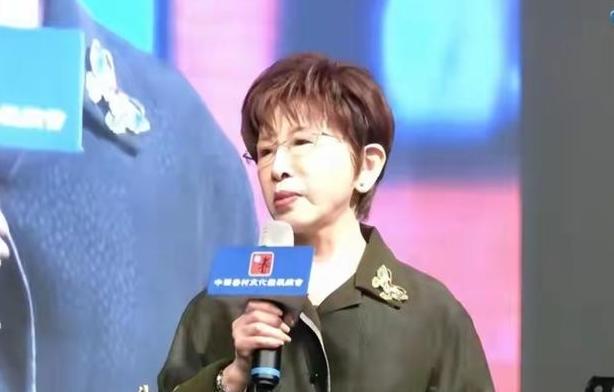 3月28日，在郑丽文遭到国民党内部亲美派围剿的关键时刻，同样坚持一中路线的国民党