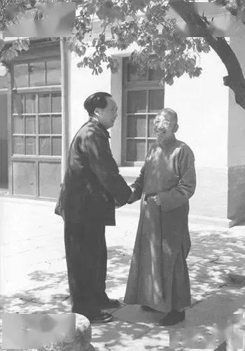 1949年3月28日夜，柳亚子因为对于各民主党派和民主人士的一些矛盾感到无力解决
