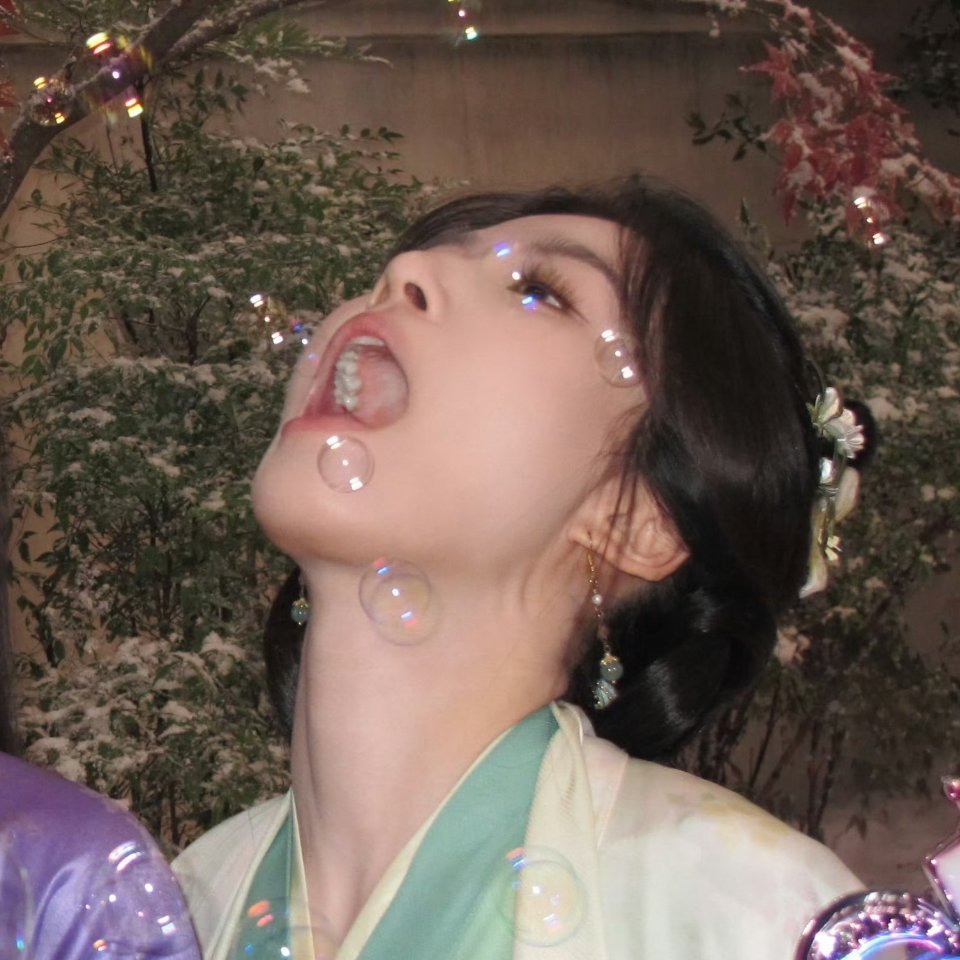 不准吃泡泡 