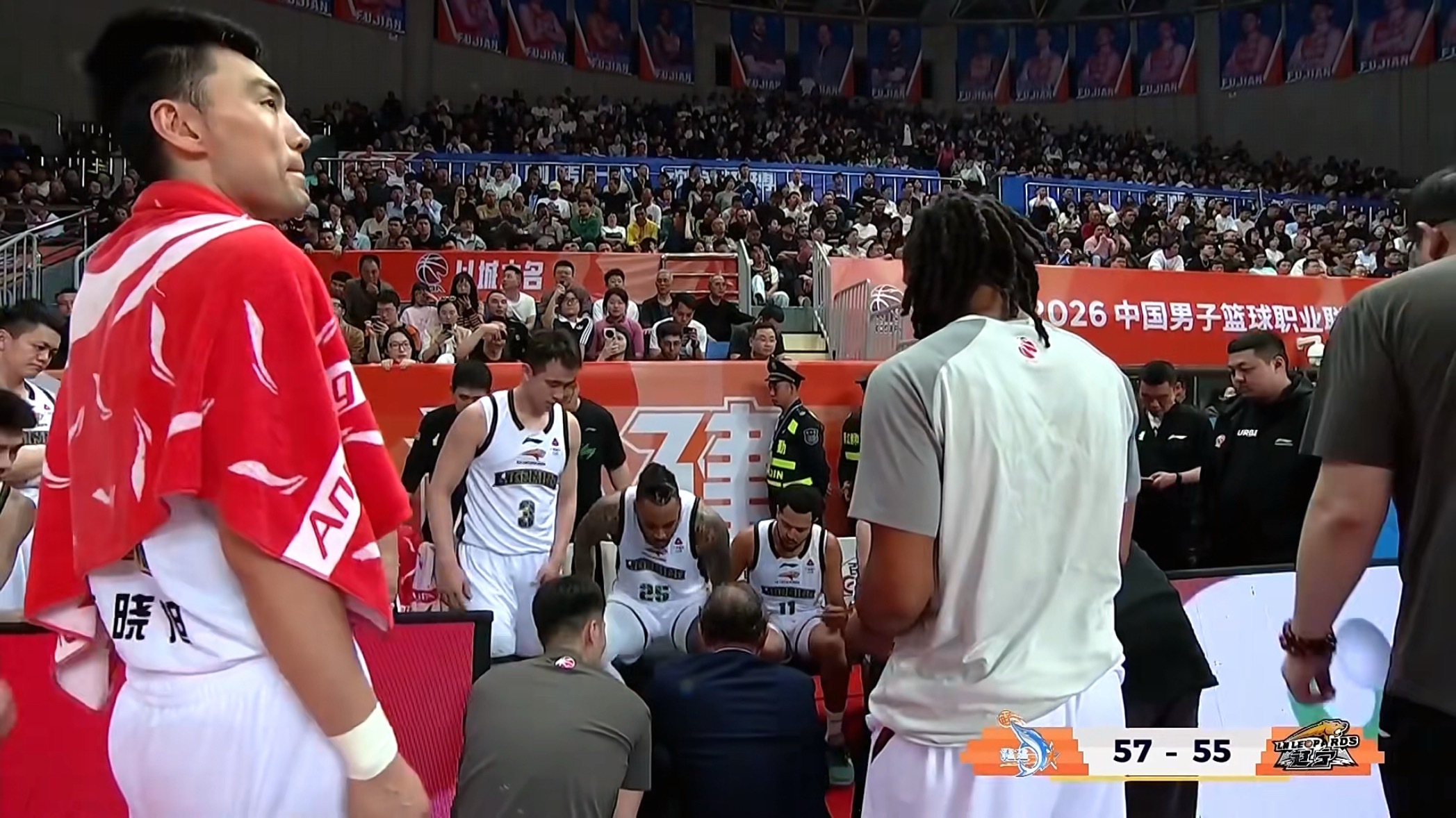 福建队在下半场反超比分了福建男篮vs辽宁男篮辽宁男篮