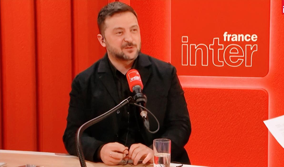 泽连斯基又放狠话了！直接把和特朗普的关系摊开说，不仅否认是朋友，还拿年龄差开怼，