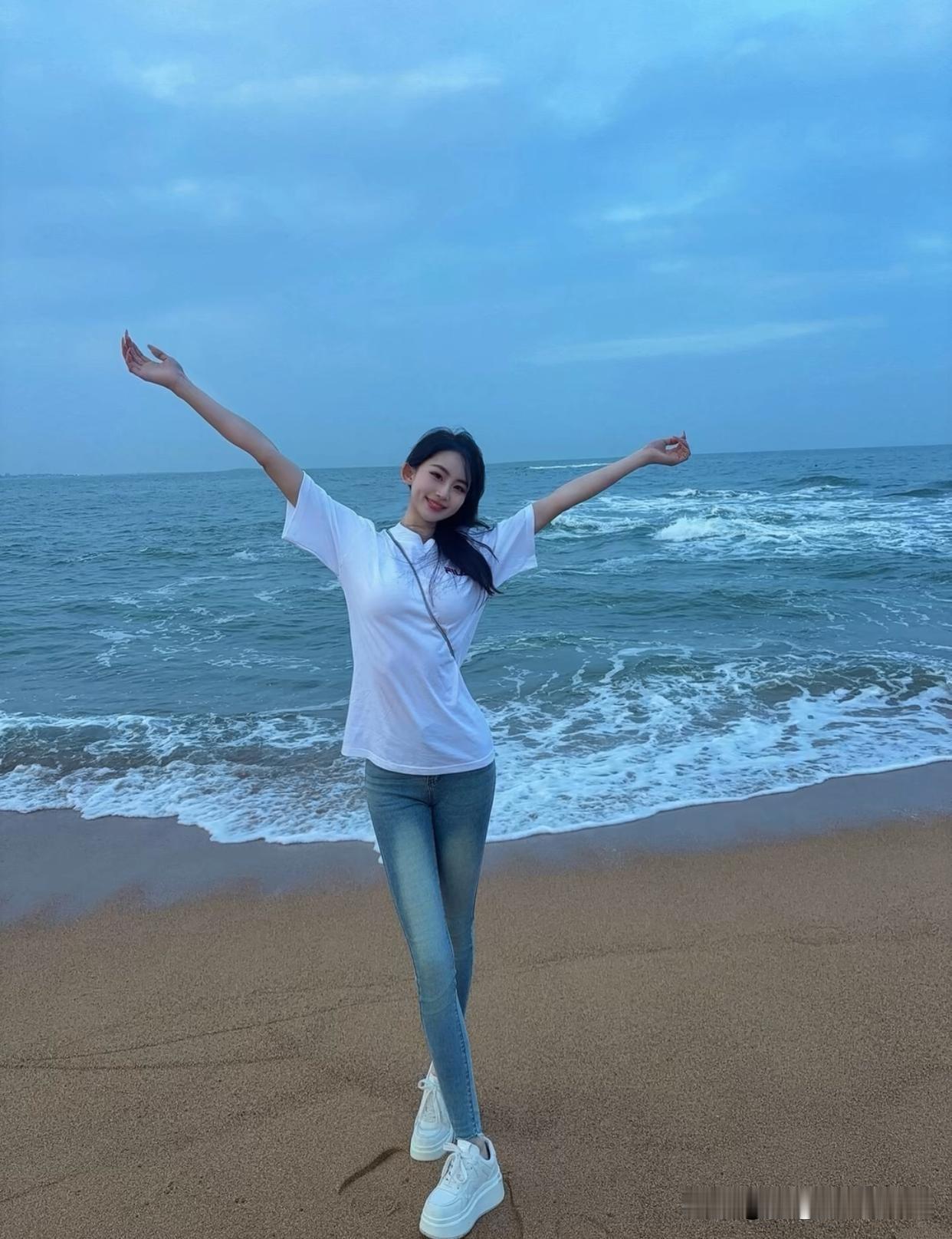 海边漫步，休闲时光，享受生活