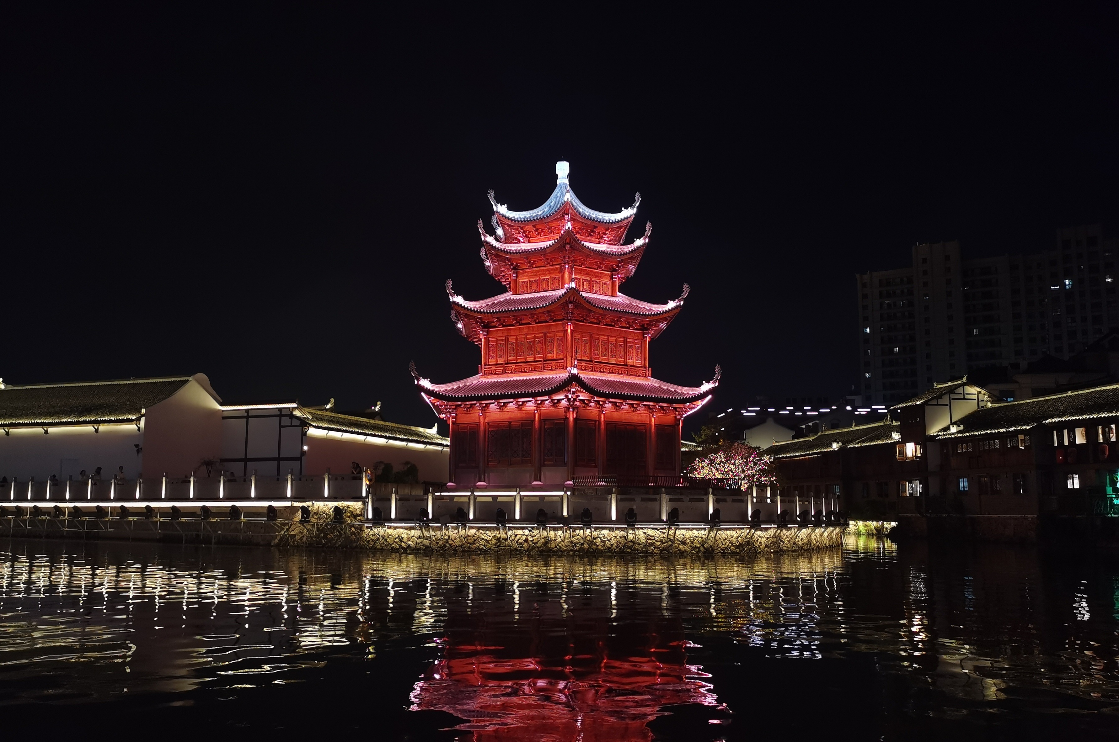 #网络正能量一江山论坛# 美丽中国，共富浙江，网聚台州，包容向善，同心圆梦，四无