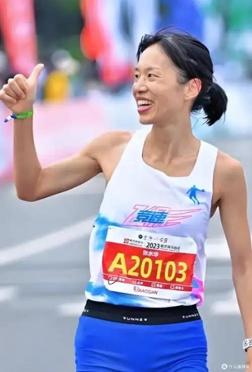 曾被称为“最快女护士”的张水华从医院辞职，目前来看，这步棋还是走对了。

陕西西